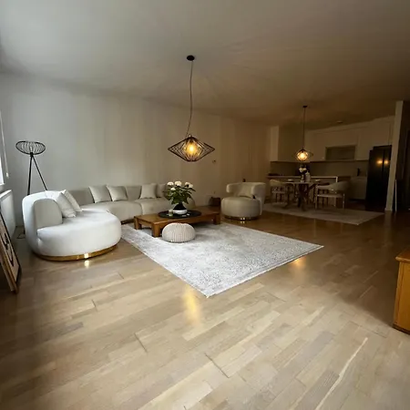 Apartment City Garden Residency SJJ